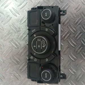 PEUGEOT 5008 1 PHASE 1