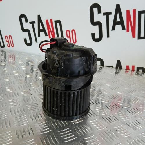 PEUGEOT 208 1 PHASE 2