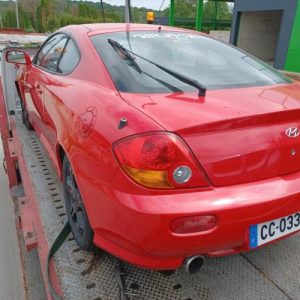 HYUNDAI COUPE 2