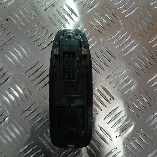 PEUGEOT 208 1 PHASE 2