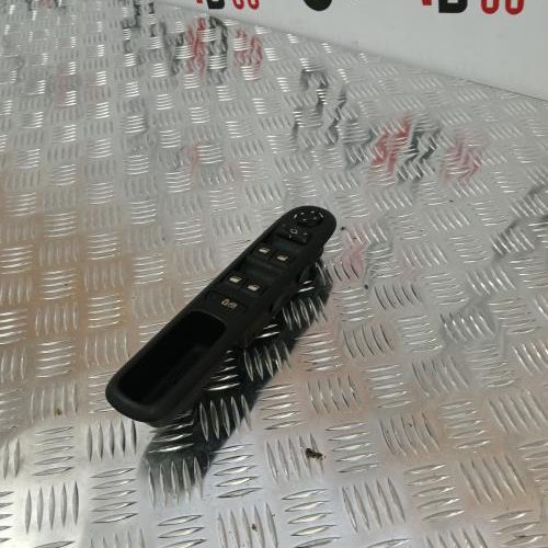 PEUGEOT 5008 1 PHASE 1