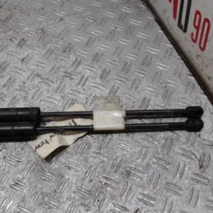 VOLKSWAGEN TRANSPORTER 4