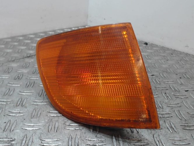 MERCEDES VITO FOURGON - BM 638