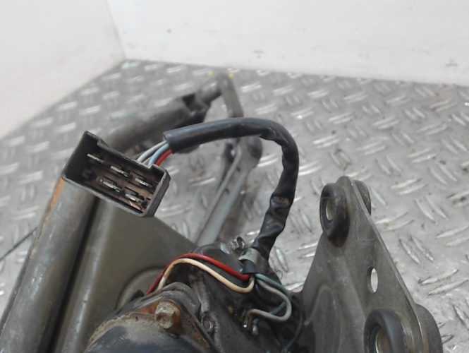 MERCEDES VITO FOURGON - BM 638