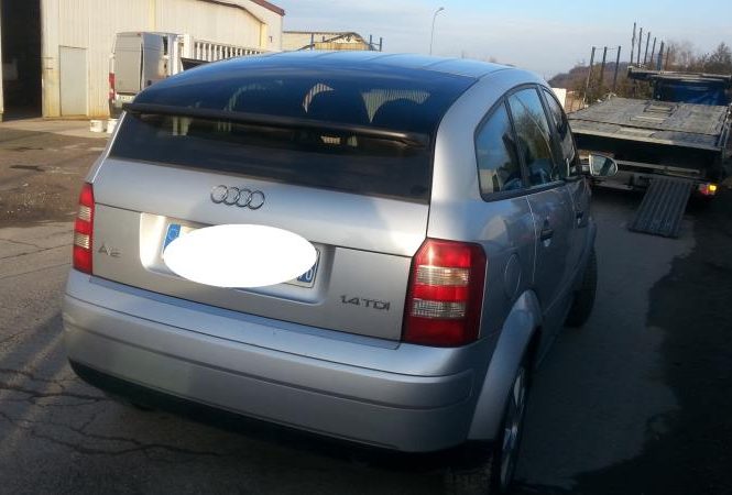 AUDI A2