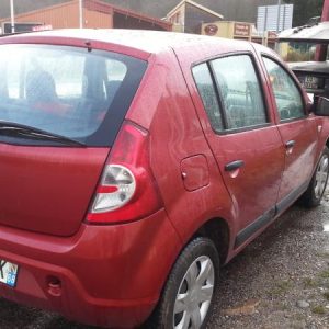 DACIA SANDERO 1