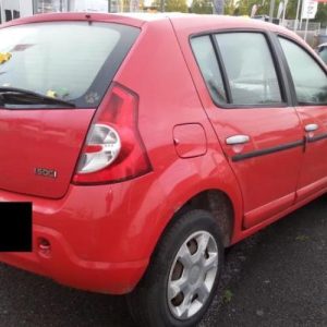 DACIA SANDERO 1
