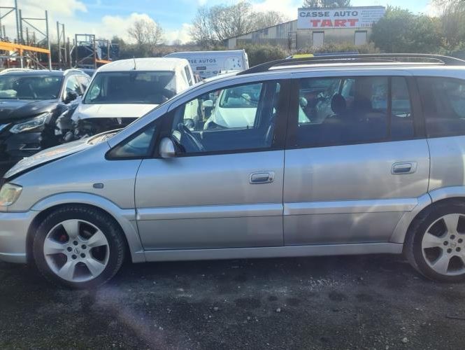 OPEL ZAFIRA A PHASE 1