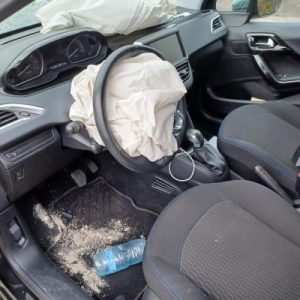 PEUGEOT 208 1 PHASE 2