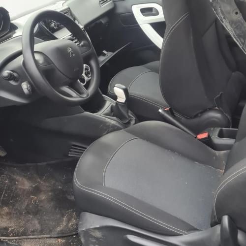 PEUGEOT 208 1 PHASE 2