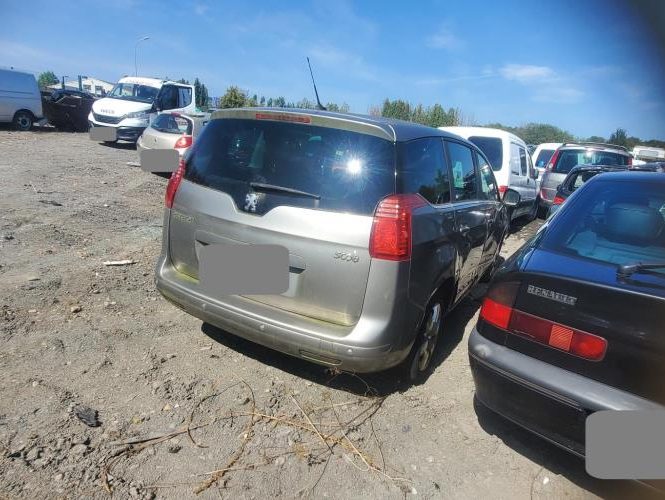 PEUGEOT 5008 1 PHASE 1