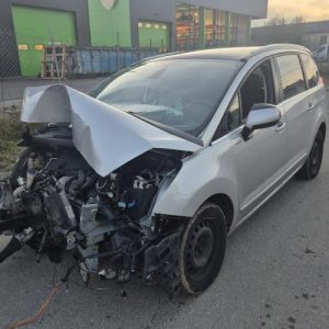 PEUGEOT 5008 1 PHASE 1