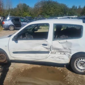 RENAULT CLIO 2 CAMPUS