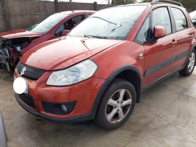 SUZUKI SX4 1