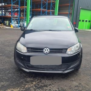 VOLKSWAGEN POLO 5