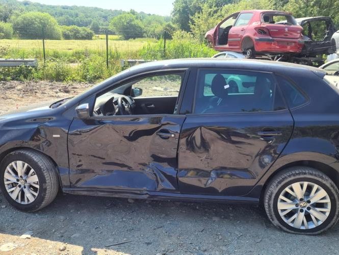 VOLKSWAGEN POLO 5 PHASE 1