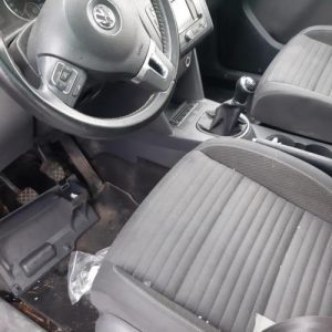 VOLKSWAGEN TOURAN 2