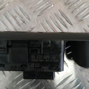 PEUGEOT 5008 1 PHASE 1