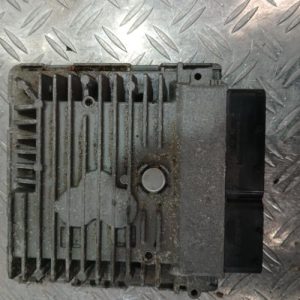 Volkswagen GOLF 1.6 16V TDI CR FAP