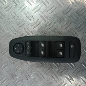 PEUGEOT 208 1 PHASE 2